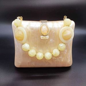 Sac en acrylique pour femmes, petit sac carré, coque d'été, sac boîte en perles, sac de dîner, sac à chaîne 230913