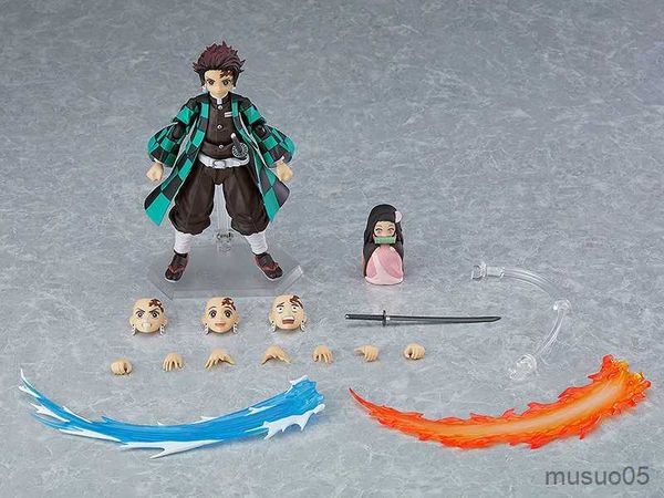 Figuras de juguete de acción 14 cm Demon Slayer Kamado Tanjirou articulación móvil Anime Figura de acción Colección Modelo juguetes de dibujos animados para regalos de amigos