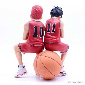 Action Toy Figures 15cm Anime Slam Dunk Sakuragi Hanamichi Figures Rukawa Kaede Model Toys Car Bureau Ornement Auto Intérieur Décoration Cadeaux