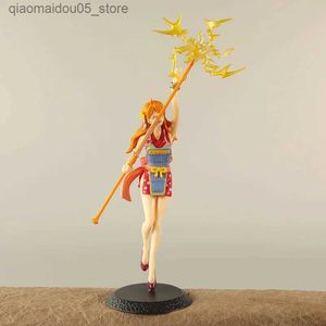 Figuras de juguete de acción de 19.5 cm Imagen de acción integrada Sexy Nami Animación Classic Battle Model Toy Christmas Gift