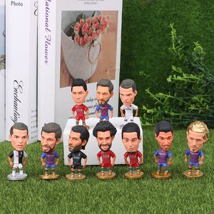 Actie Speelfiguren 1 stks Voetbal Ster Figuur Voetbal Speler Mini Actie Pop Sport Model Fans Geschenken Souvenirs Woondecoratie 230628