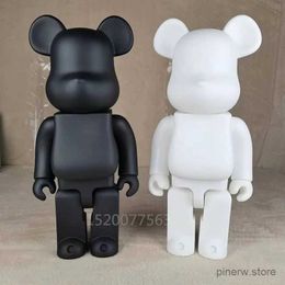 Figurines d'action 400% haute qualité noir blanc Bearbrick bricolage assemblage 28 cm galaxie peinture ours modèle 3D Mini brique Figure jouets