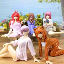 Figurines d'action Anime The Quintessential Quintuplets Figure Sexy Pyjamas Sitting Cute Model Static Toy Collection Doll R230710