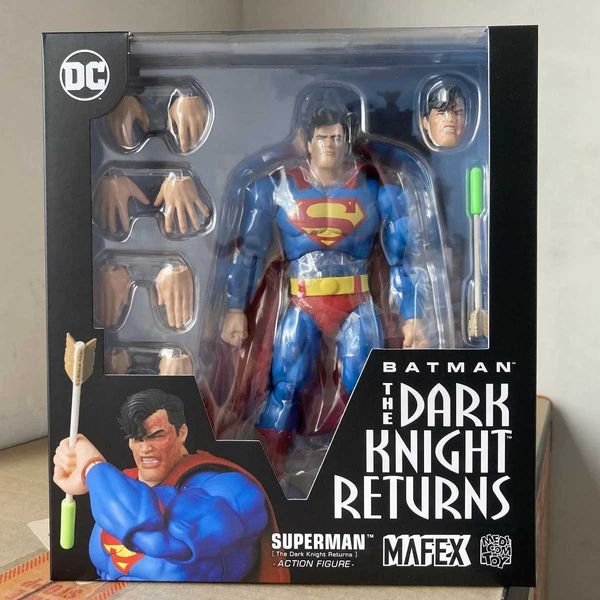 Acción Figuras de juguete Original Mafex DC Black Return Superman Dark Knight Return de 6 pulgadas CARÁCTER DE ACCIÓN Superman Modelo Modelo Modelo S2451536