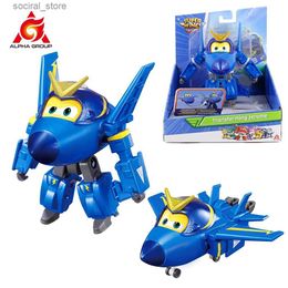 Action Toy Figures Super Wings 5 pouces Transformer Jerome 2 Modes Figures d'action Robot Déformation Transformation de l'avion Anime Toys Kid Gift L240402