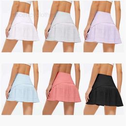 Pantalons actifs ll femmes Sport Sport Yoga Skirts Shorts de tennis solide Couleur plissée de golf jupe anti-exposition Fitness Court 6 couleurs