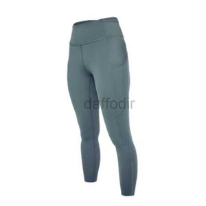 Pantalons actifs Les pantalons de yoga alignent les leggings multi-poches brossés double face pour la course à pied de fitness avec des cultures à points réfléchissants 240308