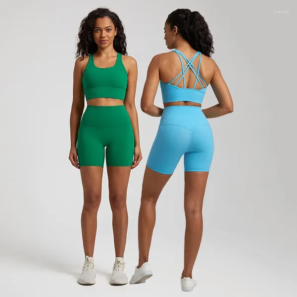 Conjuntos activos de 2 piezas de nailon suave para mujer, pantalones cortos de Yoga, ropa deportiva, chándal, ropa de entrenamiento, Sujetador deportivo de realce, conjunto de gimnasio de cintura alta