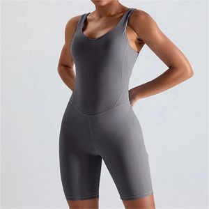 Ensembles actifs 2024 Pad Push Up, vêtements de sport, ensemble de Yoga, combinaison une pièce pour femmes, survêtement, body de gymnastique, Fitness, short d'entraînement