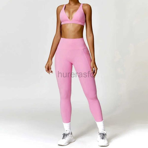 Ensembles actifs 2pcs Sportsswear Women Tracksuit Samless Yoga Set Sport Costume Gym Us Workout Clothes Gym High Waist Legging Fitness Sports Wear 240424