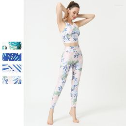 Conjuntos activos, pantalones de Yoga estampados europeos y americanos, Sujetador deportivo de secado rápido con espalda bonita para mujer, traje de Fitness, conjunto de gimnasio para mujer