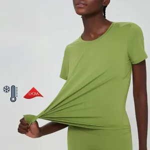 Chemises actives respirant femmes Sport t-shirt en plein air séchage rapide Protection UV fabricant à manches courtes en vrac pour dames