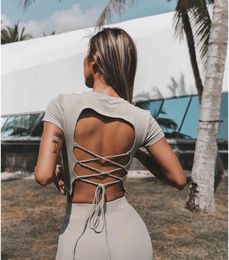 Camicie attive LO Fashion Tie Back Abito da yoga a maniche corte Cuscino per il petto da donna T-shirt sportiva attillata per fitness