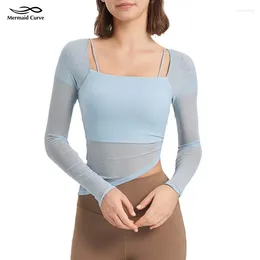 Chemises actives sirène courbe ourlet irrégulier maille Yoga chemise à manches longues soutien-gorge de sport femmes vêtements d'extérieur course Fitness haut de poitrine intégré