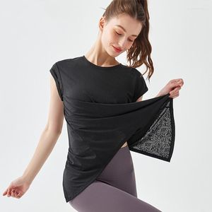 Active Shirts Été Yoga femmes à manches courtes Sport T-shirt en vrac mince course chemise fendue évider Gym Fitness Tee hauts Blouse femme