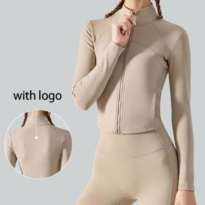 Chemises actives avec logo Vêtements de yoga Stretch Tight Top Femmes Automne Hiver Slim Fit Doublure chaude Veste de gymnastique en polaire Sweat-shirt Long