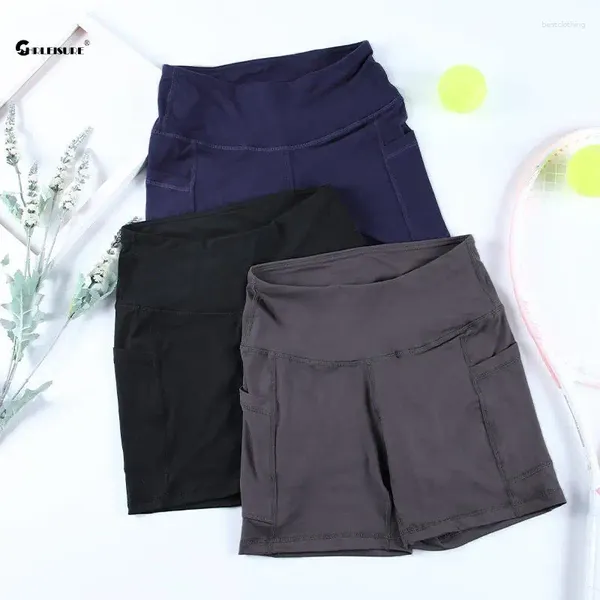 Pantalones cortos activos Chrleisure Biker de cintura alta para mujeres yoga con bolsillos dobles Control de abdomino Fitness de tres cuartos