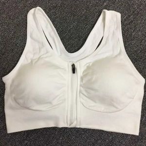 Sous-vêtements actifs Bra de sports de sport élastique High Elastic Bra Sportif de sport avec large sangle à bandoulière avant Bouchée sans fil pour la course D240508