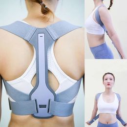 Correction de posture de l'épaule arrière réglable Cell Cavcule Spine Support Pouclle Reshape Corps Santé Fixer Correcteur de Postura 240417