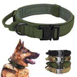 Verstelbare halsband met riem Tactische militaire training halsband voor honden met zware metalen gesp en bedieningshandgreep voor middelgrote honden