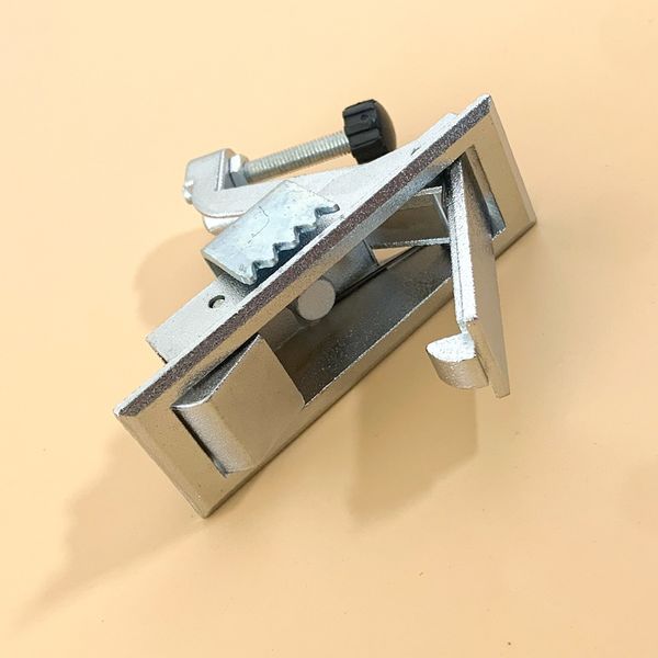 Verrouillage plat réglable Interrupteur de sécurité en alliage Lorqueur de verrouillage à ressort pour la boîte électrique Boîte industrielle Porte de remplacement de porte