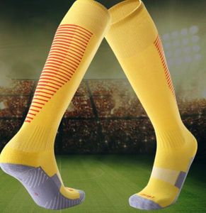 Volwassen kinderen antislip over knie voetbal sokken verdikte handdoek bodem lange buis sokken Comfortabele slijtvaste sport sokken fitness