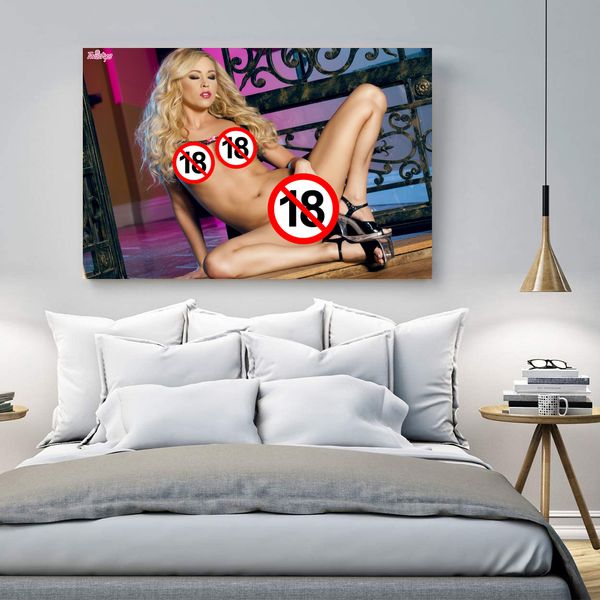 Carteles de eróticos para adultos SEXY Rubia Rubia Posas Nudos Imagen HD Impresión de arte de pared de la pared Pintura para la sala de estar Decoración del hogar