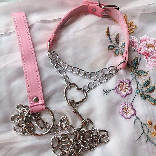 Jouets pour adultes Fétiche Gothique Collier En Forme De Coeur Chaîne Ras Du Cou BDSM Sexy Laisse Anneau En Acier Esclave Bondage pour Amant Jeu De Rôle 230824