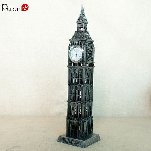 Aleación avanzada Londres Big Ben con reloj Molde Decoración de mesa de escritorio Recuerdos de la catedral británica Regalos creativos Drop Y200104