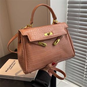 Geavanceerde westerse stijl dames 2023 nieuwe, super hete, veelzijdige messenger fashion handbagage nummer 764