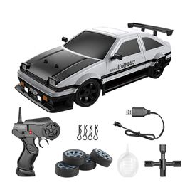 AE86 Afstandsbediening Auto Racing Voertuig Speelgoed Voor Kinderen 1 16 4WD 2.4G Hoge Snelheid GTR RC Elektrische Drift auto Kinderen Speelgoed Gift 240201