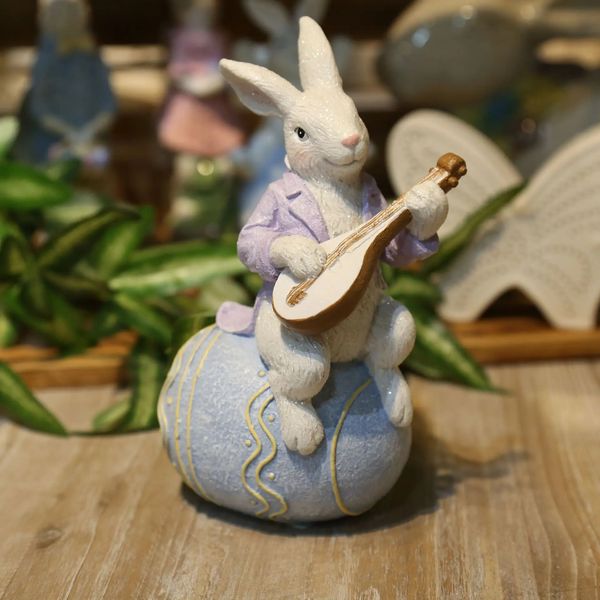 Lapin esthétique jouant un instrument décor de la maison résine intérieur bureau jardin animal figurine ornement artisanat cadeau 240106