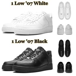 af1s One Designer Shoes 1 Low 07 Hombres Mujeres Casual Classic Triple White Black Hombres Entrenadores Deportes al aire libre Zapatillas Plataforma 36-45