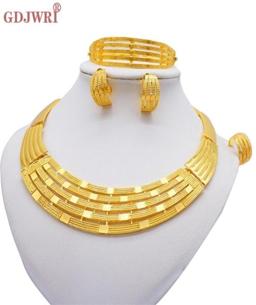 African 24k Gold Color Jewelry For Women Dubai Regalos de boda nupciales Collar Collar Pendientes Pendientes Ring Jewelery Set 22023603294