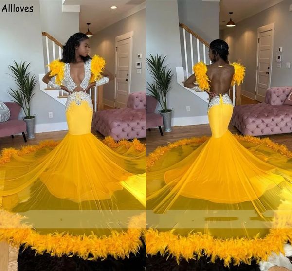 African Black Girls Long Mermaid Prom Dresses Yellow Luxury Furs Feather Sexy V Neck Ocasión formal Vestidos de noche Slim Fitted Backless Vestidos De Festa CL2268