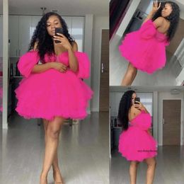 African Fuchsia Off Shoulder Mini Homecoming Sheeves Short Party Robe de Soiree Puffy TuLle prom -staartjurken L26 0510
