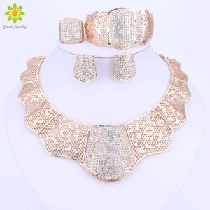 Ensemble de bijoux de mariage nigérian africain couleur or collier en cristal boucles d'oreilles Bracelet anneaux ensembles accessoires de costumes H1022