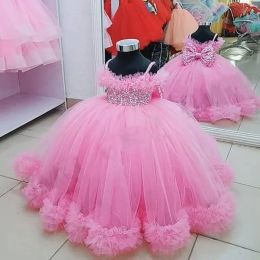 Afrikaanse roze bloemenmeisjesjurken voor bruiloft spaghettibandjes parels verjaardagsfeestje jurken voor kleine kinderen strikken op de rug gelaagde tule bruidsjurken NF094