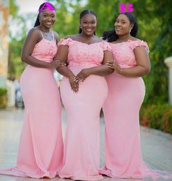 Afrikaanse roze plus size zeemeermin bruidsmeisje jurken lange off schouder meid van eer jurk satijn appliques bruiloft gasten jurken vestidos