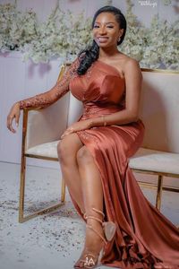 Afrikaanse sexy Nigeriaanse chic pure pure een schouder prom high side split applique ruched plus size jurken avondkleding feestjurken