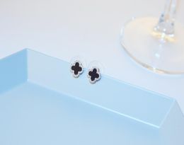Agood mode boucles d'oreilles pour femmes trèfle noir boucle d'oreille goujon 925 en argent sterling broche de haute qualité HN2105645604