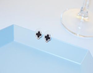 Agood Fashion Oorbellen Voor Vrouwen Zwarte Klaver Earing Stud 925 Sterling Zilveren Pin Hoge Kwaliteit HN2105645604
