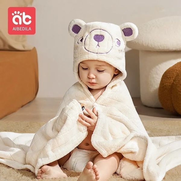 Aibedila Baby Bath Robe Kids Born Bathrobe Baby Towel avec capot Bathrobes de haute qualité Produits Born Care AB6606 231221