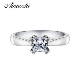 Ainuoshi Classic Princess Cut Square Trouwring Dames Aangepaste 925 Sterling Silver Solitaire Ring Accessoires voor engagement Y200106