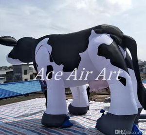 Vache à lait gonflable géante animale Airblown pour la décoration extérieure annonçant des gonflables
