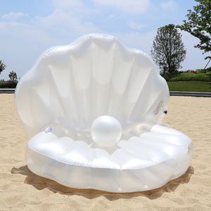 Flotteurs gonflables de piscine de coquillage de jouet d'inflation d'air avec la chaise flottante de diversité de boule de perle pour la natation Summer Beach Party adultes 230621