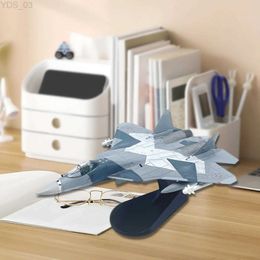 Vliegtuigmodel 1/100 SCHAAL SU 57 Fighter Diecast Model Stealth Aircraft Model Snow Geometry Split Camo Magazine Mode Interchange Collection Toy YQ240401