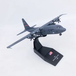 Vliegtuigen Modle 1/200 Schaal Militair Model AC-130 C130 Gunship Grondaanval Vliegtuigen Vechter Diecast Metalen Vliegtuig Model Speelgoed Voor jongens Speelgoed 231201