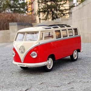 Modèle d'avion 1 24 Volkswagen T1 BUS en alliage de voiture moulé sous pression modèle de jouet son et lumière cadeau de collection pour enfants 230710