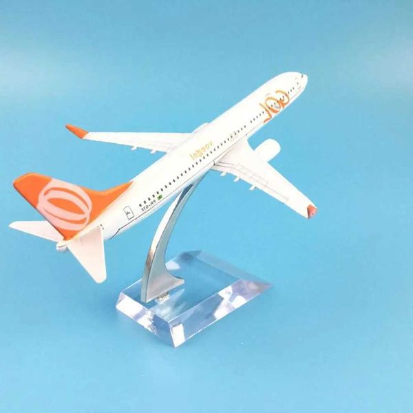 Aircraft Modle 1/400 Brazilian Airlines B737 800 Modèle Aircraft Childrens Toy Gift S2452204